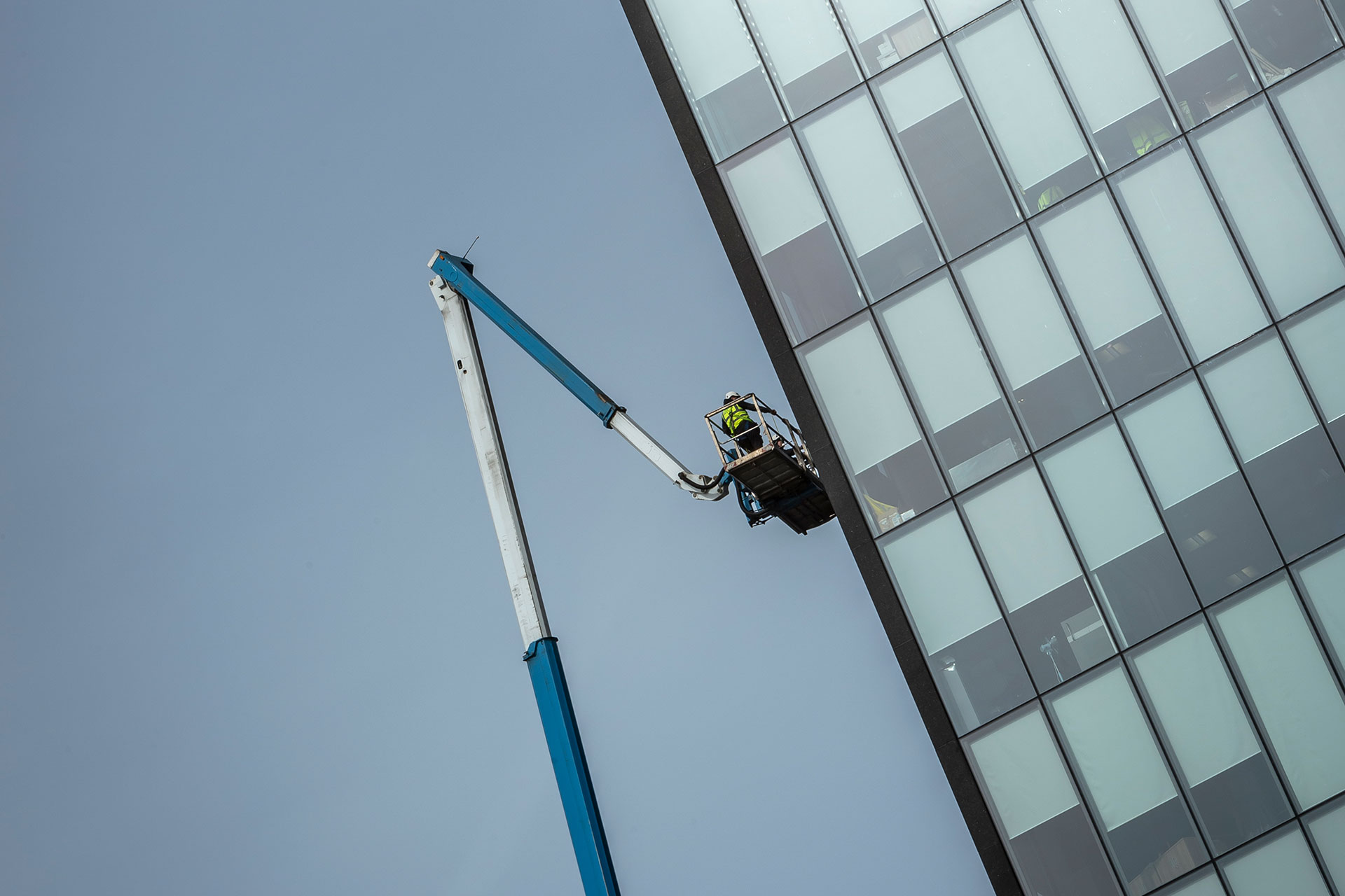 Commercial Window Cleaning Iclean