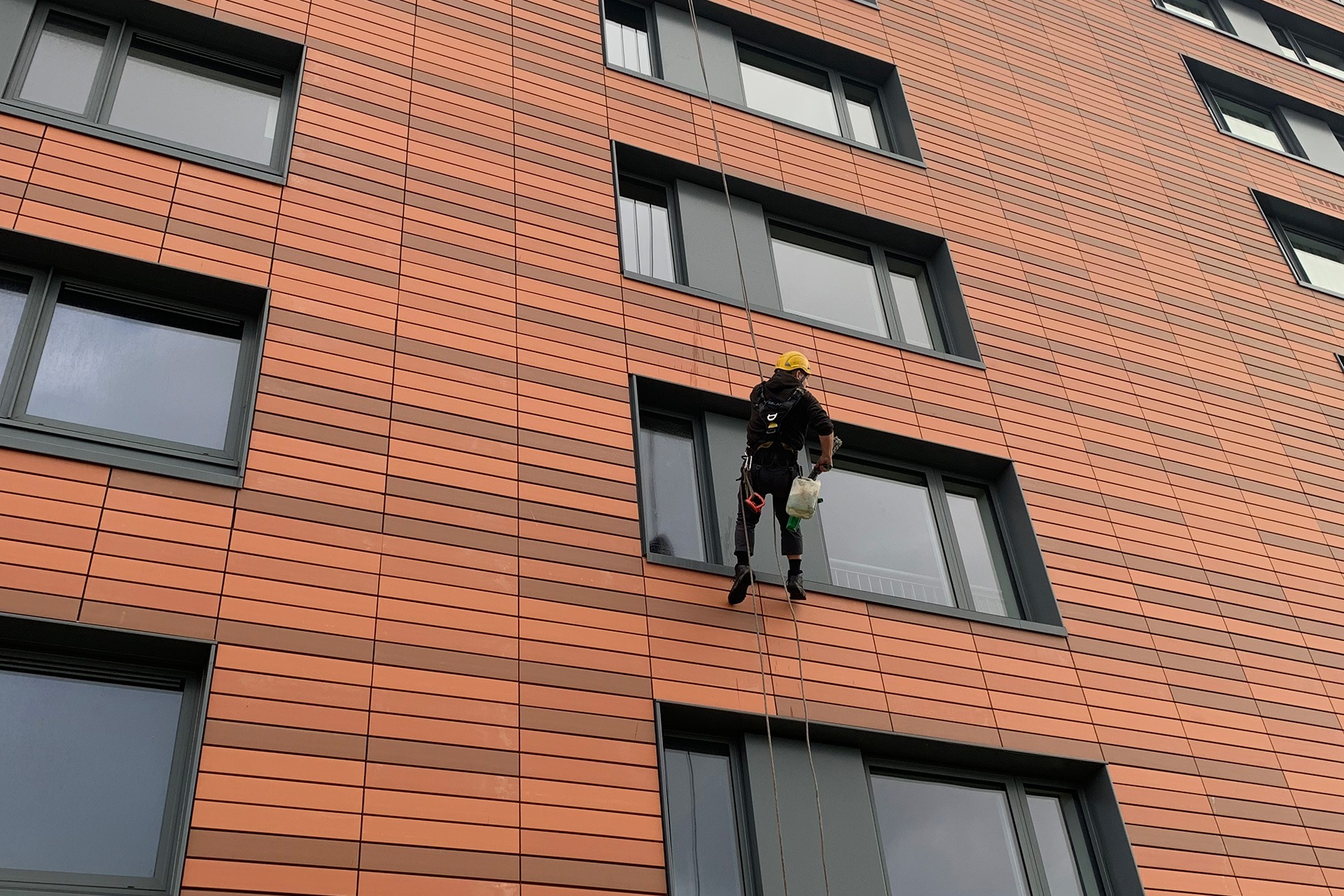 Rope Access Window Cleaning - Blade FM